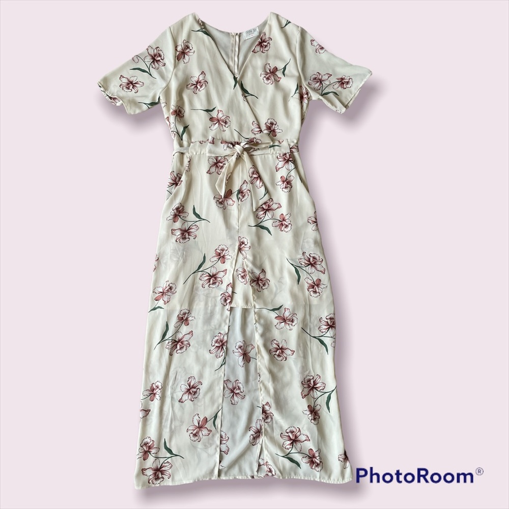 Sienna sky Mini/midi floral dress